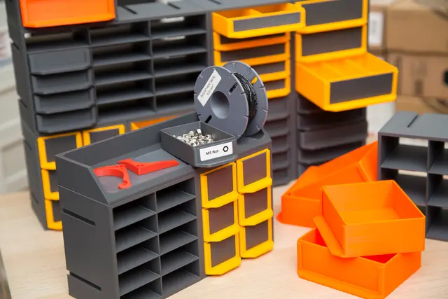 Modular shelving system - Hobby & Workshop - Small parts storage — modelo 3D