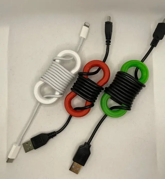 Simple Cable Organizer. — modelo 3D