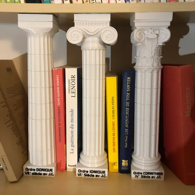 antique greek column decoration — modelo 3D