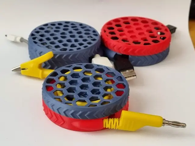 Spooly cable safe - no bending cables — modelo 3D