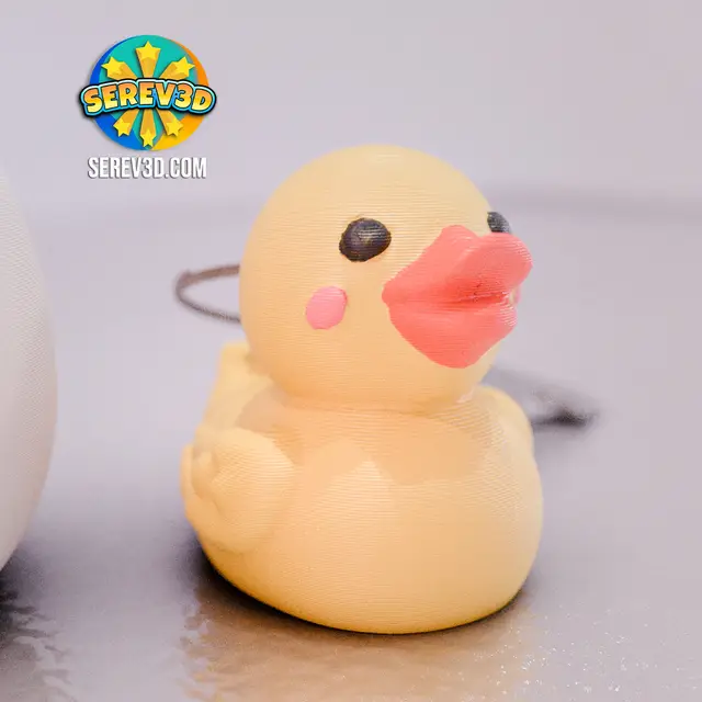 Rubber Duck Keychain in Breakable Mystery Egg - Cute Flexi Gift - No Supports 3D Print STL/3MF — modelo 3D