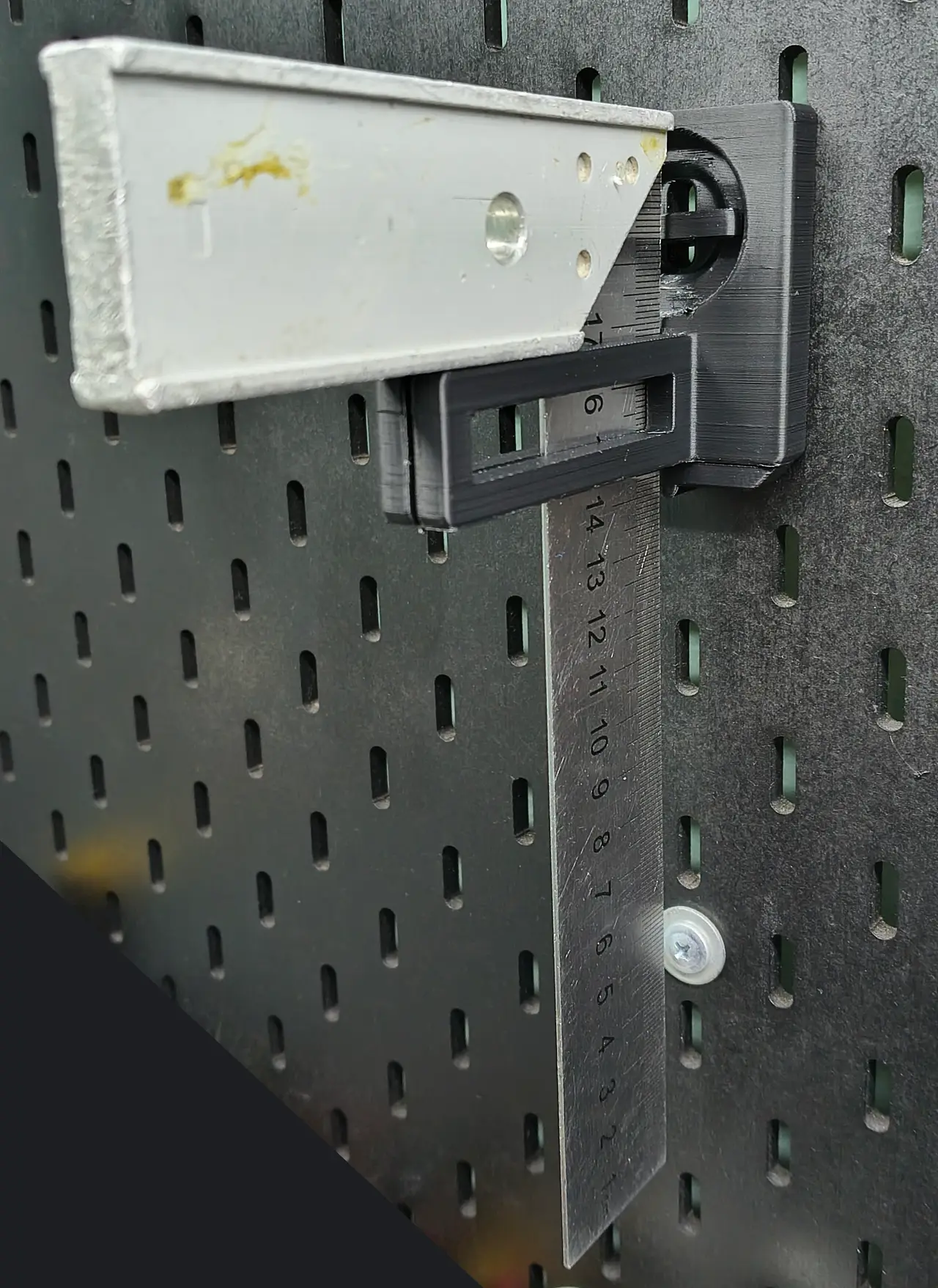 SKADIS Construction Square Holder – T-Clip Remix — modelo 3D