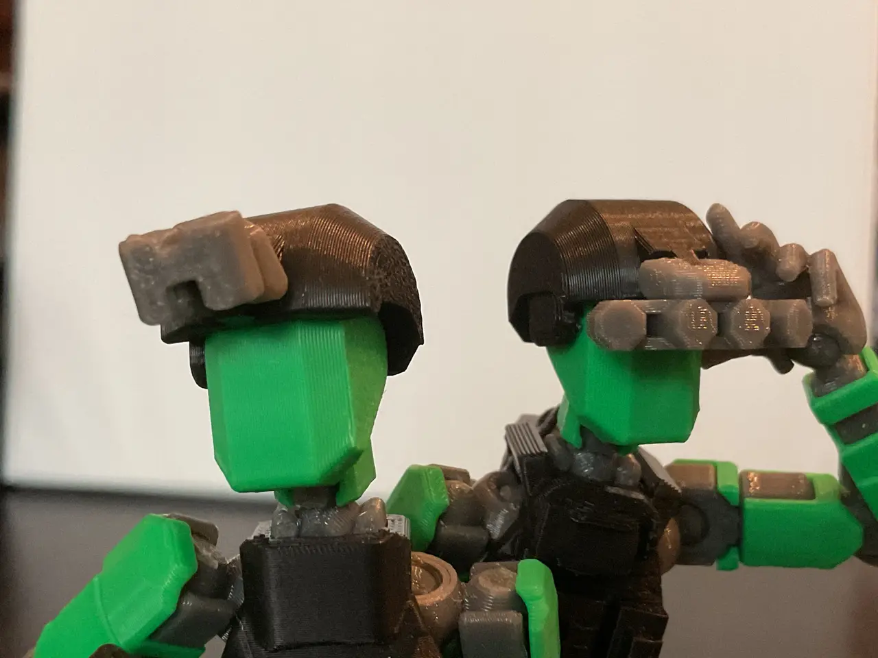Dummy 13 Night Vision Helmet/Military Helmet v2 (NOW REMOVABLE) — modelo 3D