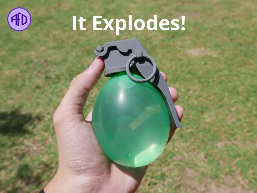 WATER GRENADE — modelo 3D
