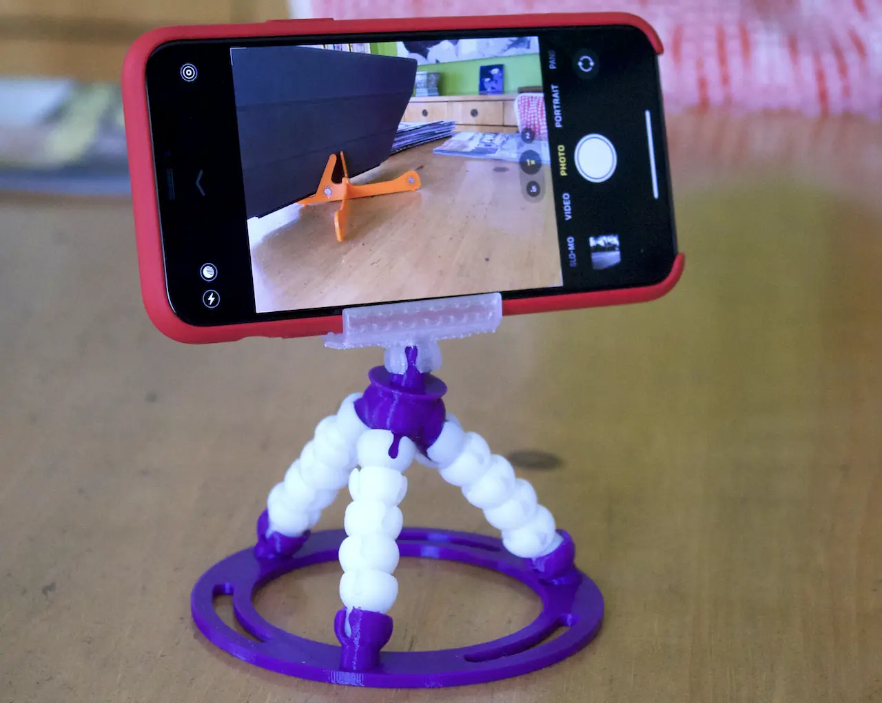 Tiny Tripod — modelo 3D