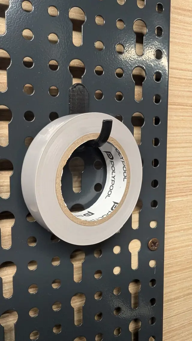Lightweight Utility Hook for Tecnomat Pegboard (38mm) — modelo 3D