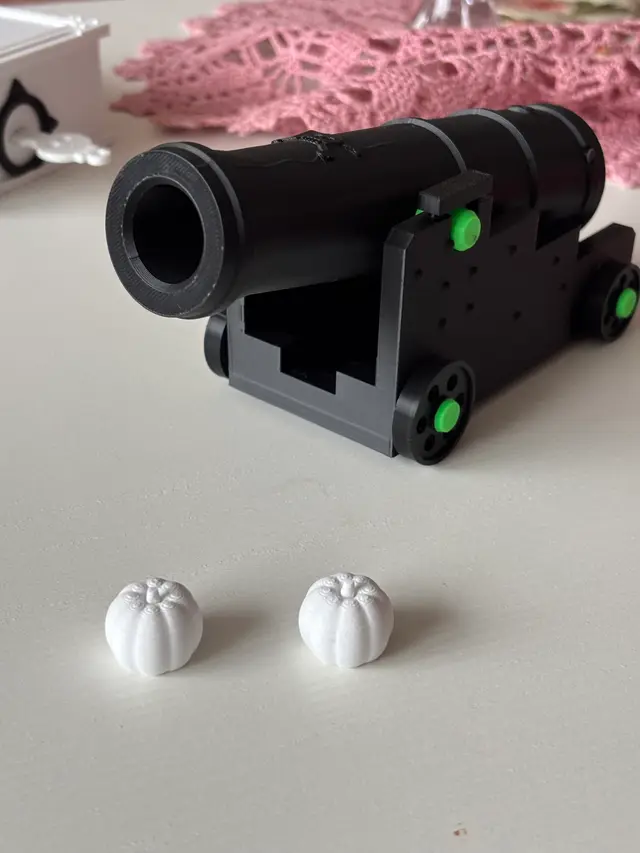 Pumpkin Cannon - Spring Cannon That Shoots Mini Pumpkins — modelo 3D