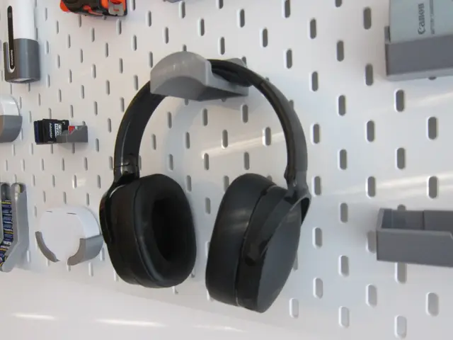 Headphone Holder for Skadis — modelo 3D