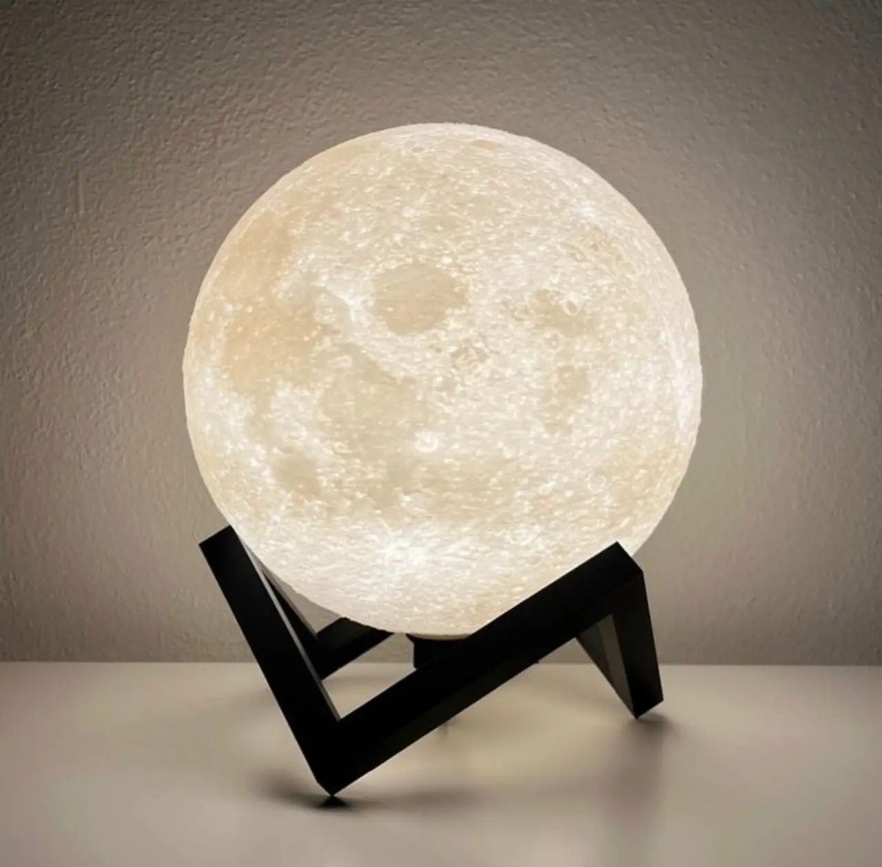 Moon lamp — modelo 3D