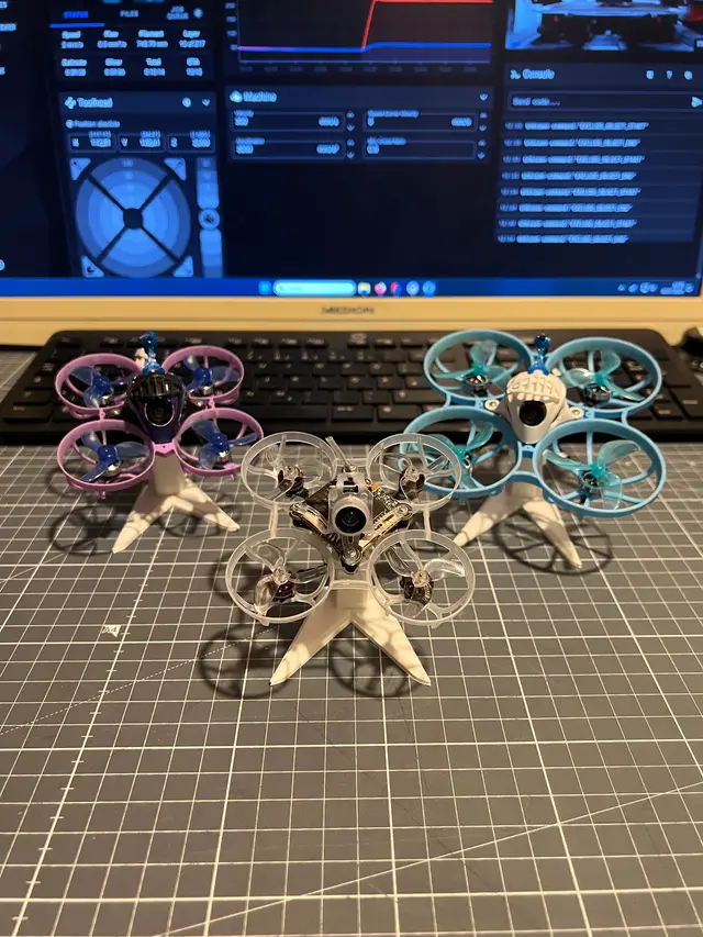 Modular Tinywhoop Stand for 65mm, 75mm and 85mm drones — modelo 3D