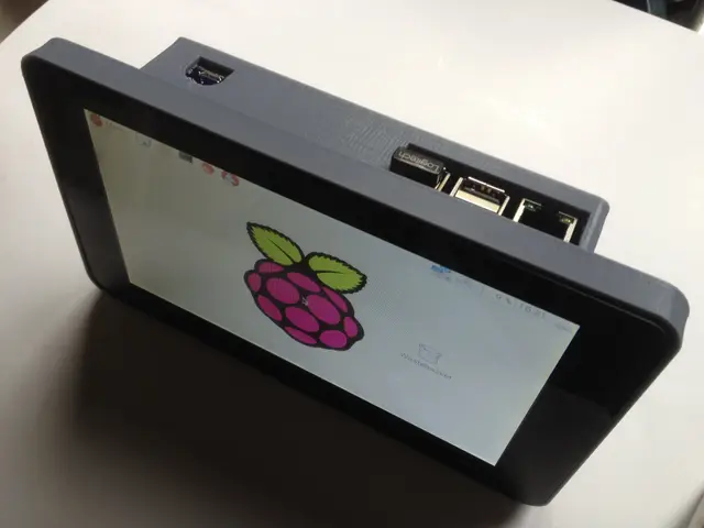 Raspberry Pi 7" Touchscreen Super Awesome Portable — modelo 3D