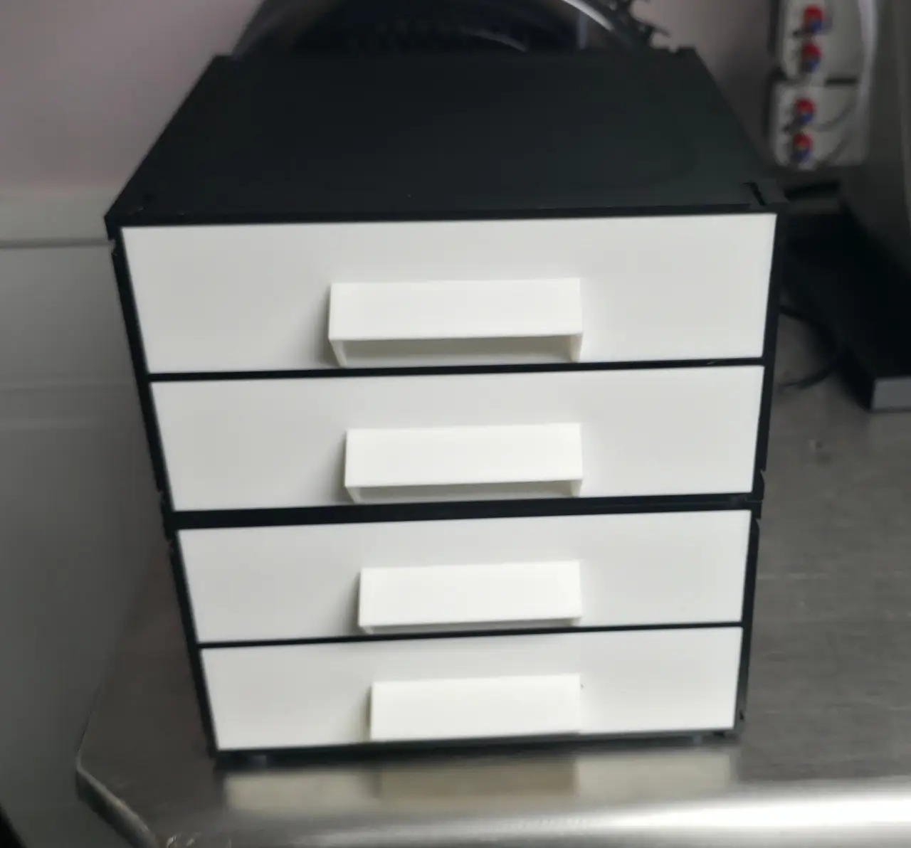 Storage Drawers — modelo 3D