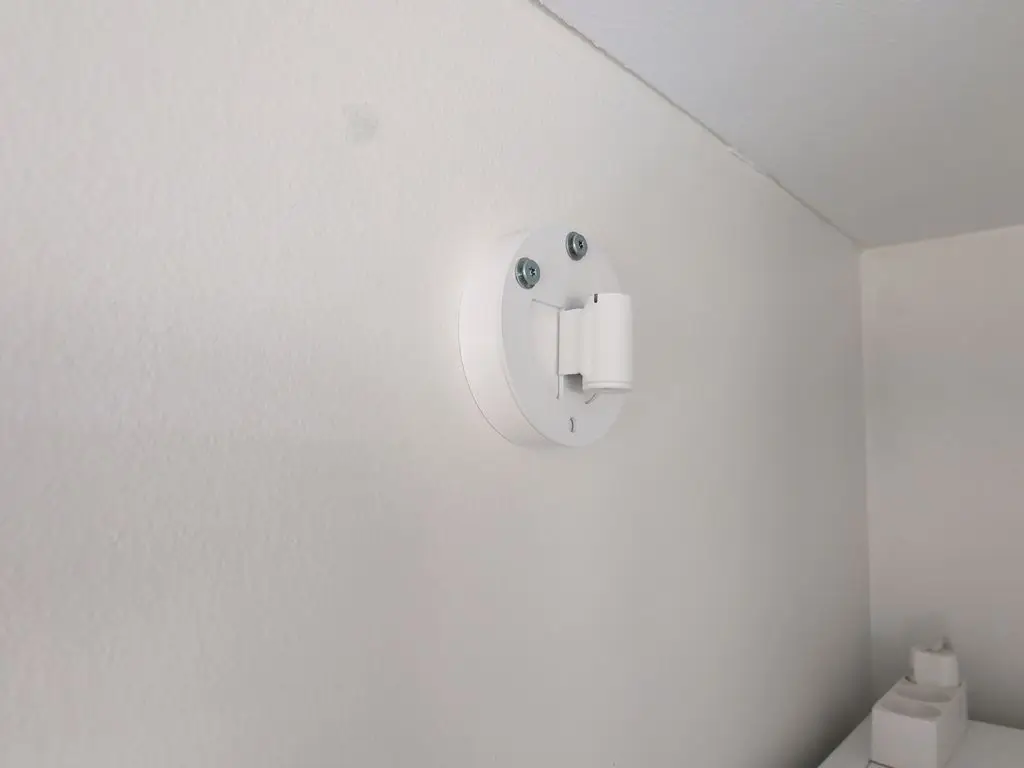 Genelec 8000-422W wall mount extender — modelo 3D