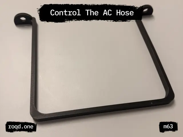 Large Hose Wall Guide for Portable AC Exhaust — modelo 3D
