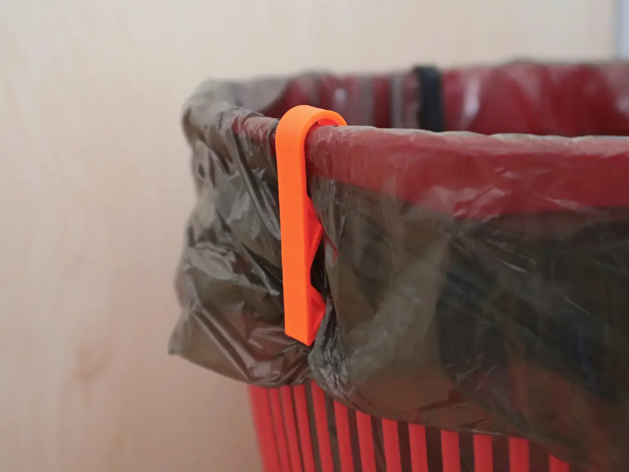 Trash bag clip — modelo 3D