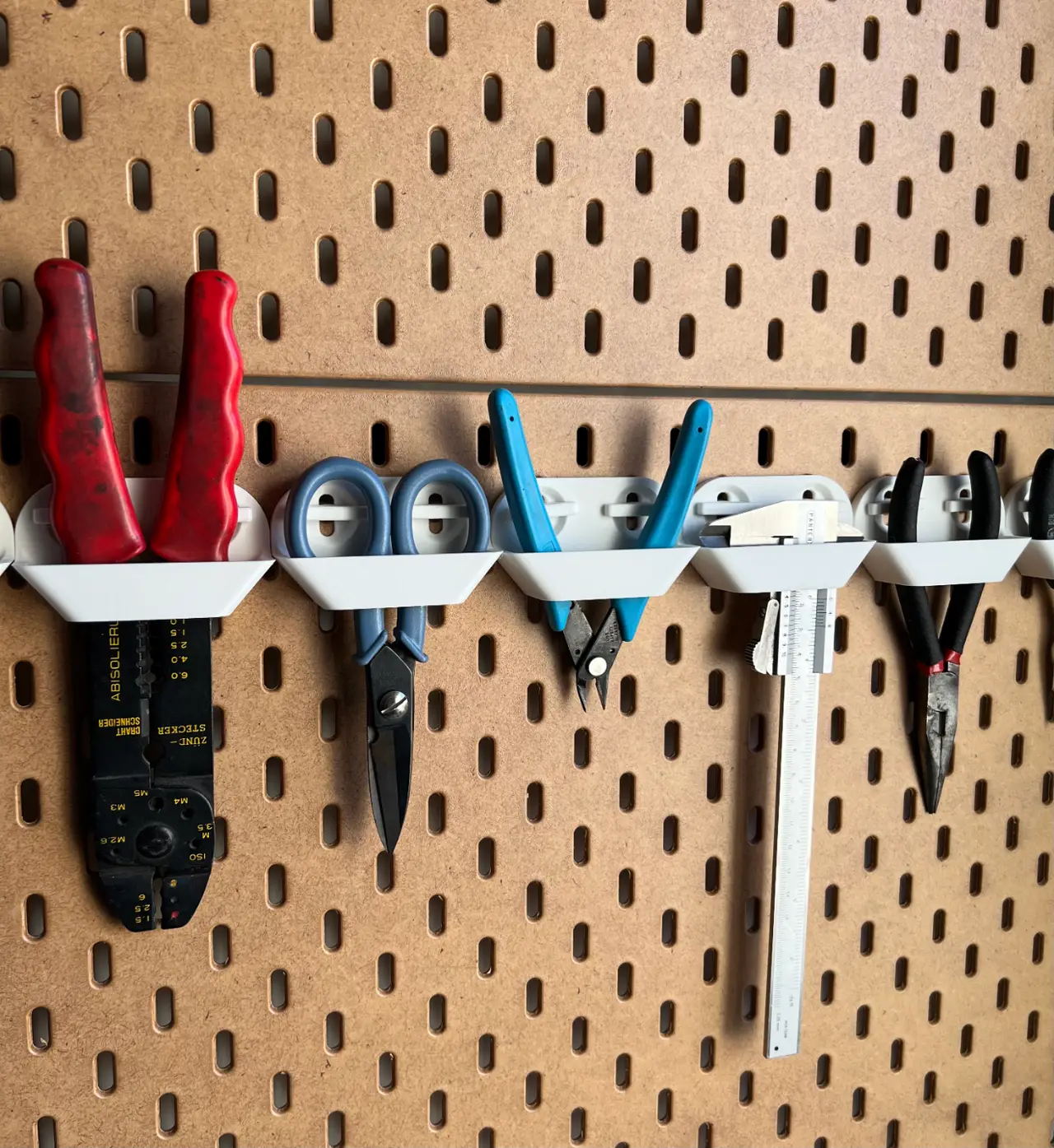 IKEA SKADIS TOOL HOLDER — modelo 3D