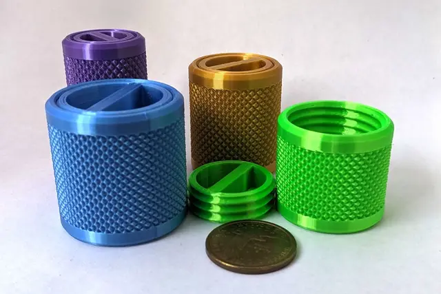 Knurled Flush Screw Lid Container - Customizable — modelo 3D