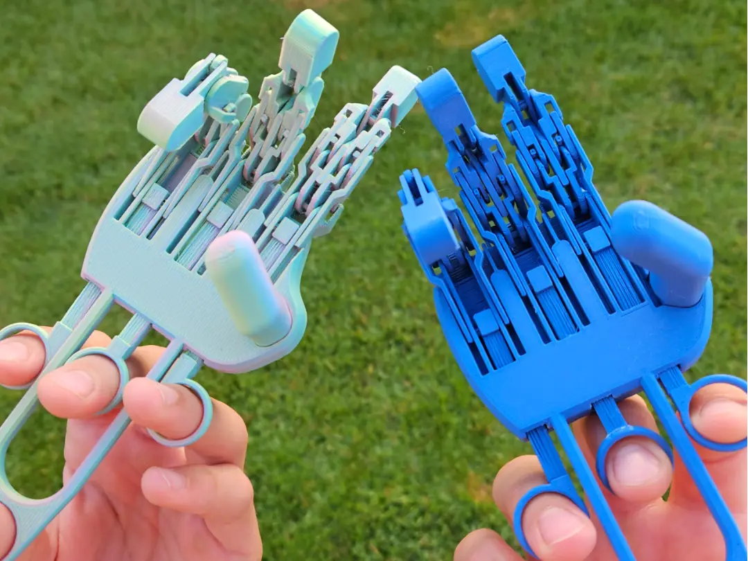 Overengineered Mechanical Hand V2 - 4 Fingers! — modelo 3D