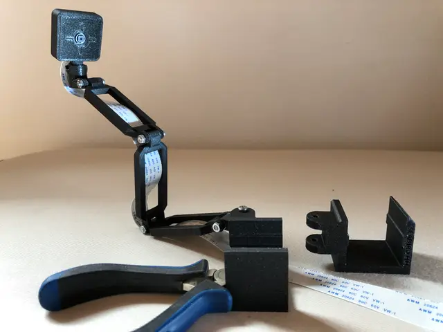Prusa Mini Raspberry Pi Camera Mount - by Clip-Fastening — modelo 3D