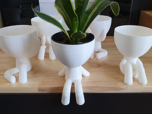 Hydroponic, Self-Watering, Seeds starter, Robert Planters — modelo 3D