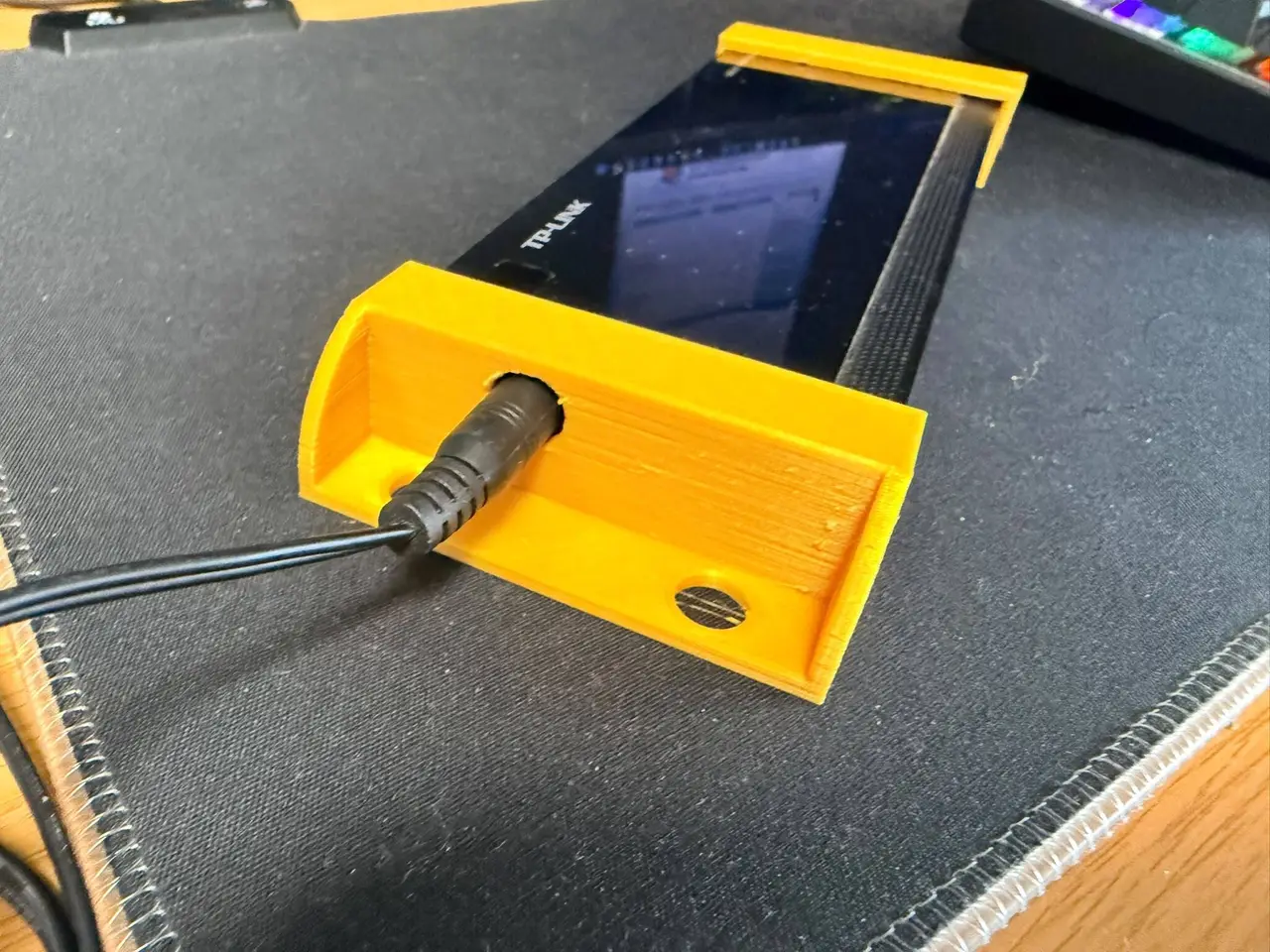 Support for TPLINK USB 3.0/Port hub — modelo 3D