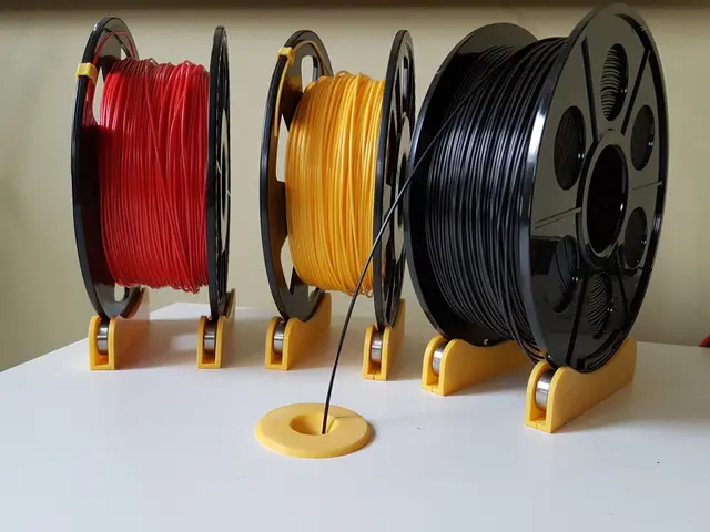 TUSH - The Ultimate Spool Holder — modelo 3D