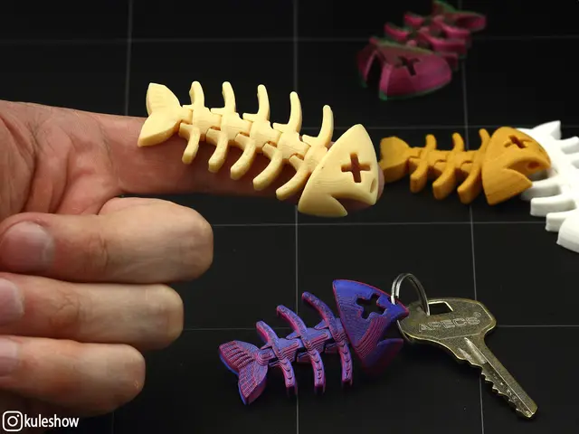 Flexi Fish Bone keychain — modelo 3D