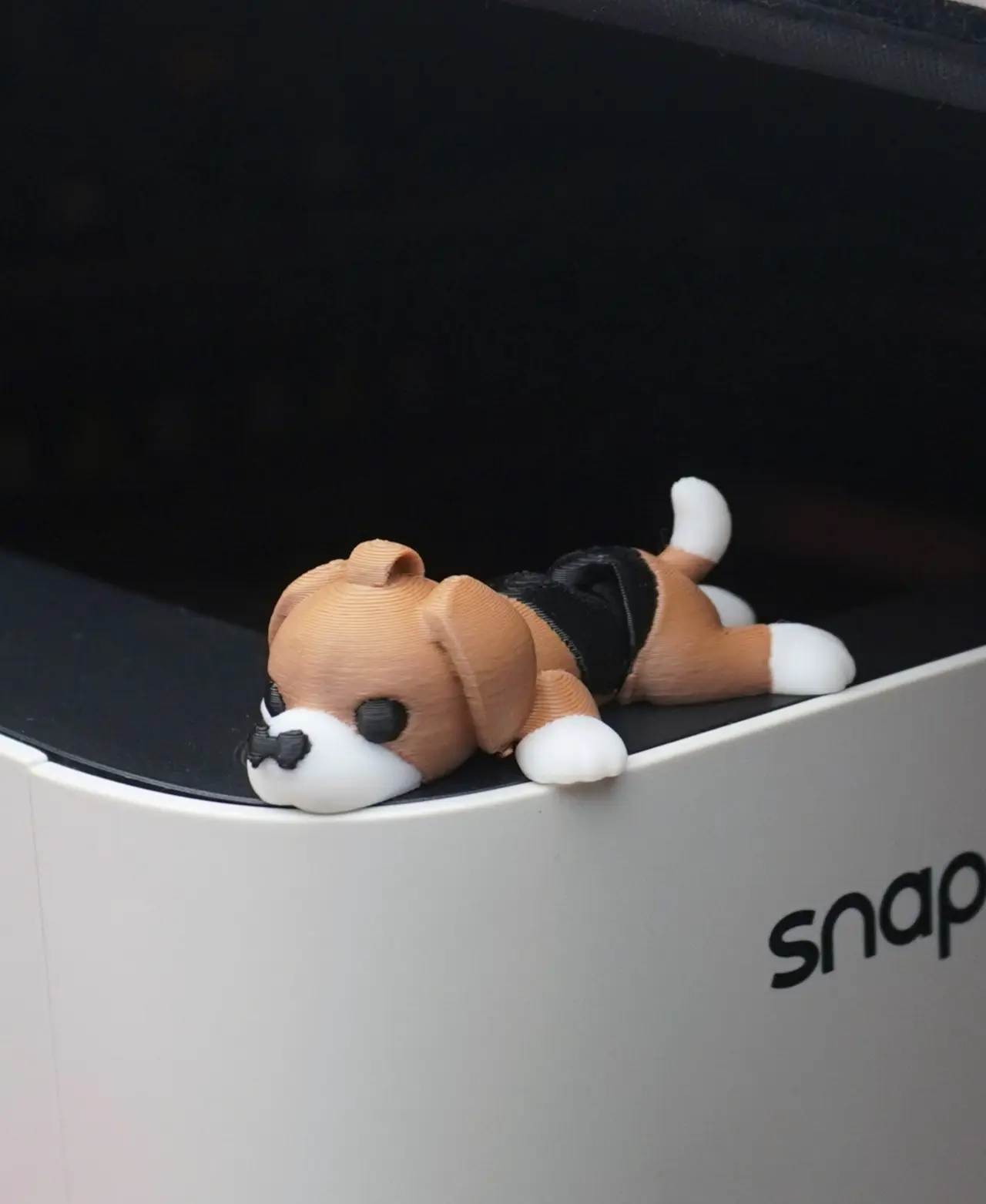 Beagle Puppy Flexi Keychain + Fridge Magnet — modelo 3D