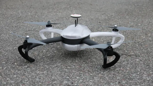 OpenRC Quadcopter (Beta) — modelo 3D