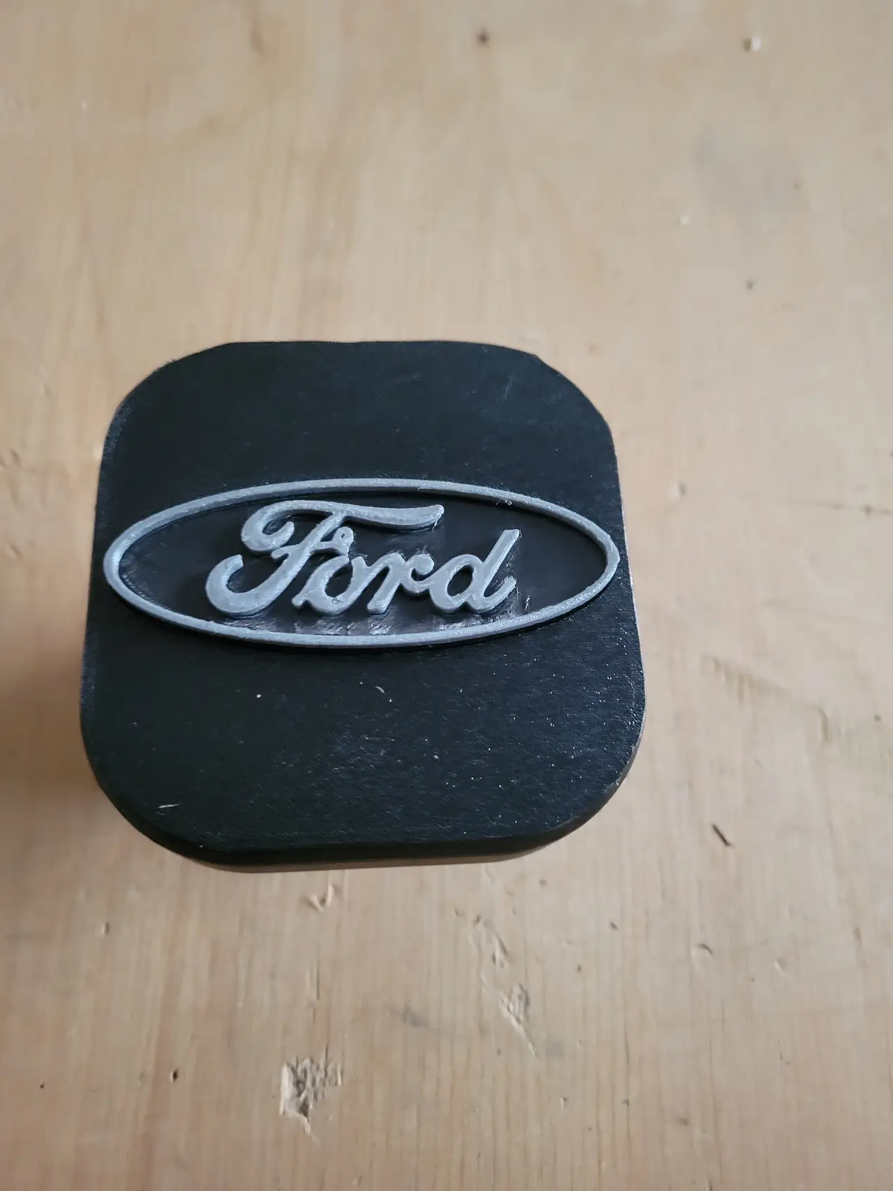 Ford Logo Hitch Cover — modelo 3D
