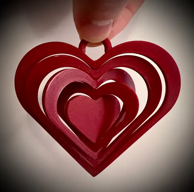 Heart spinny fidget toy ornament for Valentine's Day, Christmas, etc. — modelo 3D