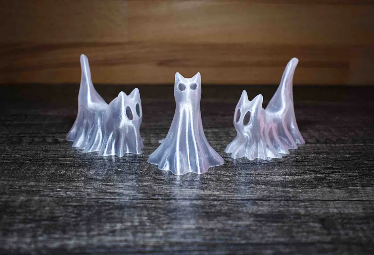 A Trio of Halloween Ghost Cats — modelo 3D