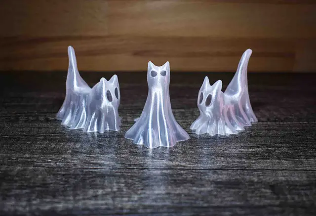 A Trio of Halloween Ghost Cats — modelo 3D