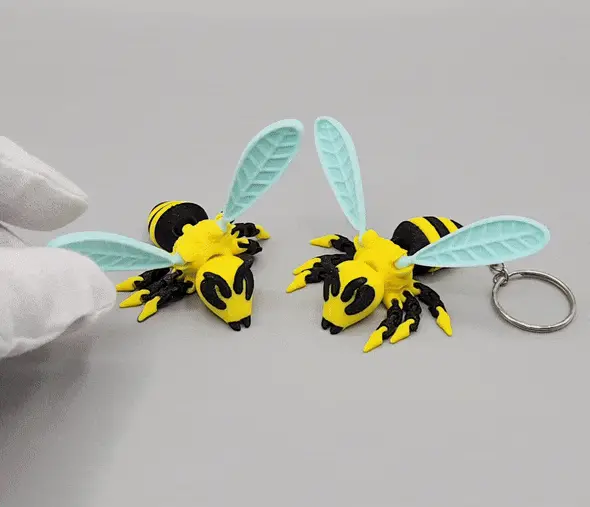 CUTE LUCKY FLEXY FREE BEE & KEYCHAIN VARIANT — modelo 3D