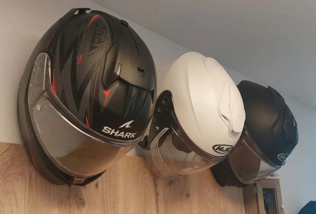 Helmet Wall Holder — modelo 3D