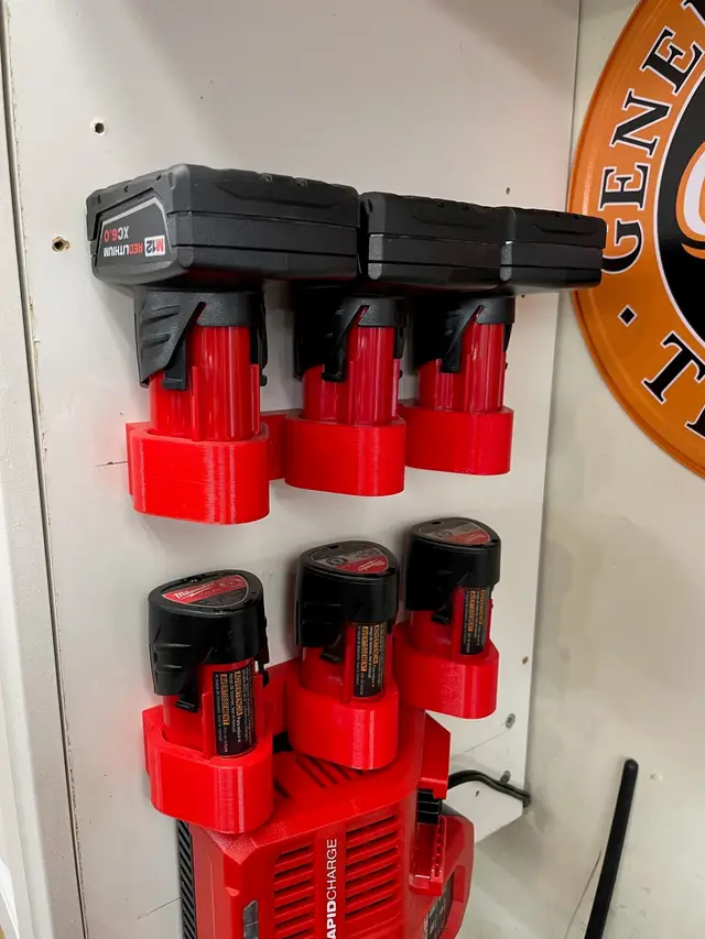 Milwaukee M12 3 battery holder — modelo 3D
