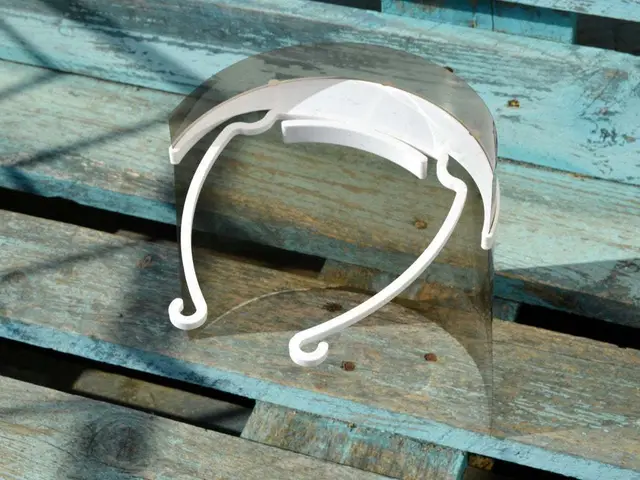 Face Shield A4 (no holes or rubber band) — modelo 3D