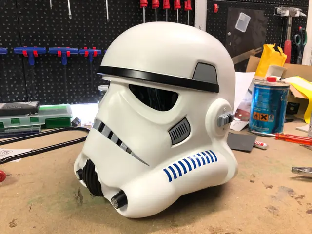 Stormtrooper ANH helmet — modelo 3D