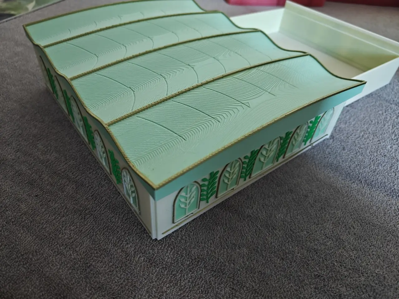 Elven seed archive — four-colour drawer box, pinned roof, no glue — modelo 3D
