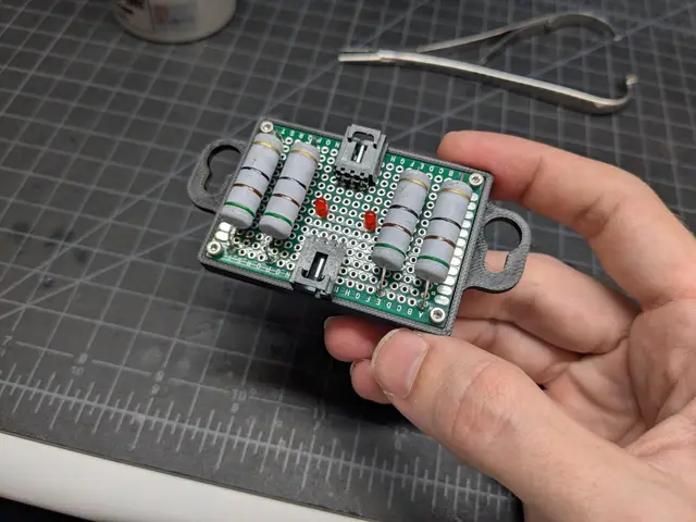 Mount for 60x40mm Perfboard — modelo 3D