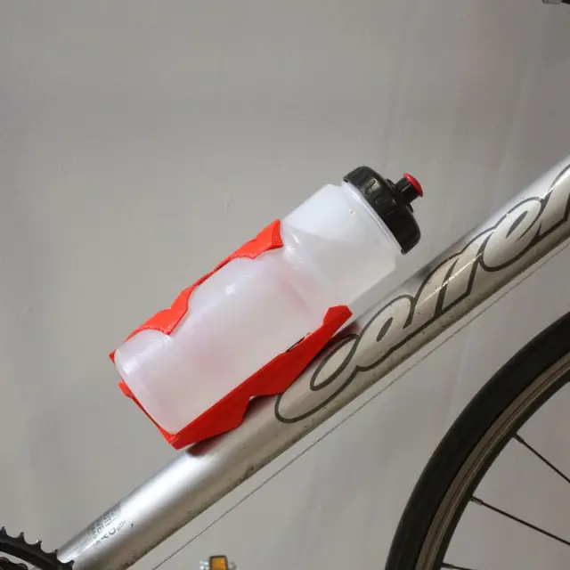 Pop Fit Bottle Holder for Bike (right side) — modelo 3D