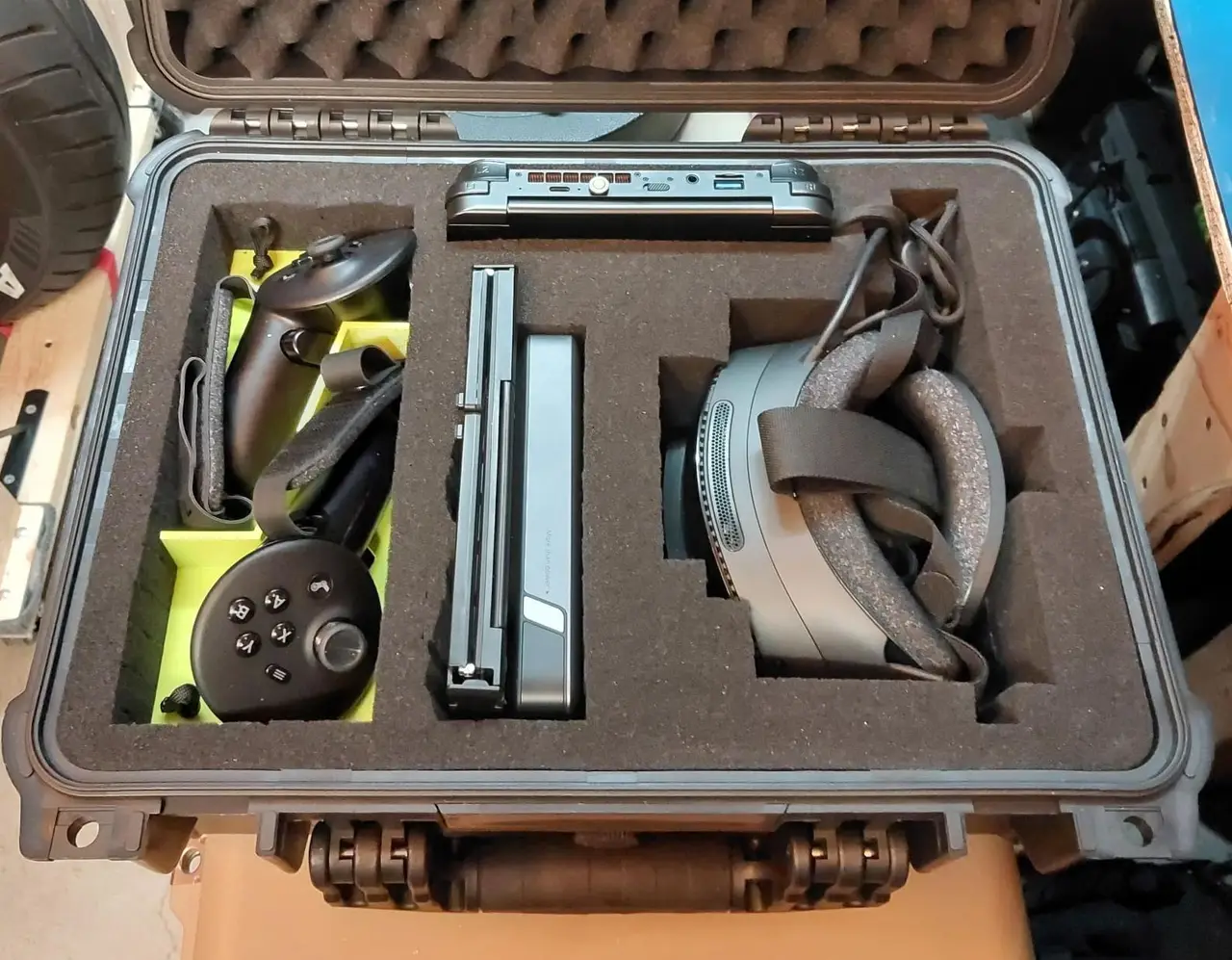 Steam Frame Travel Case Controller Insert — modelo 3D