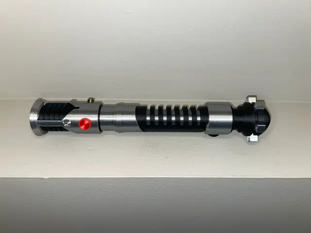Obi-Wan Kenobi's Lightsaber - Star Wars (Ep. I & II) — modelo 3D