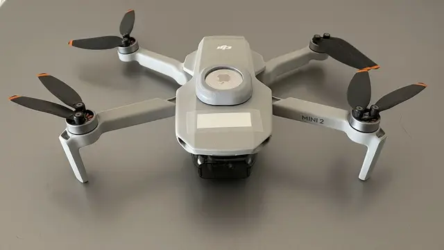 DJI Mini 2 airtag holder — modelo 3D