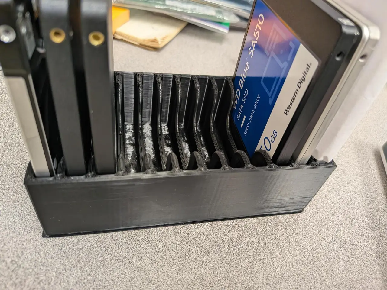 Slim 2.5" SSD/HDD tray — modelo 3D