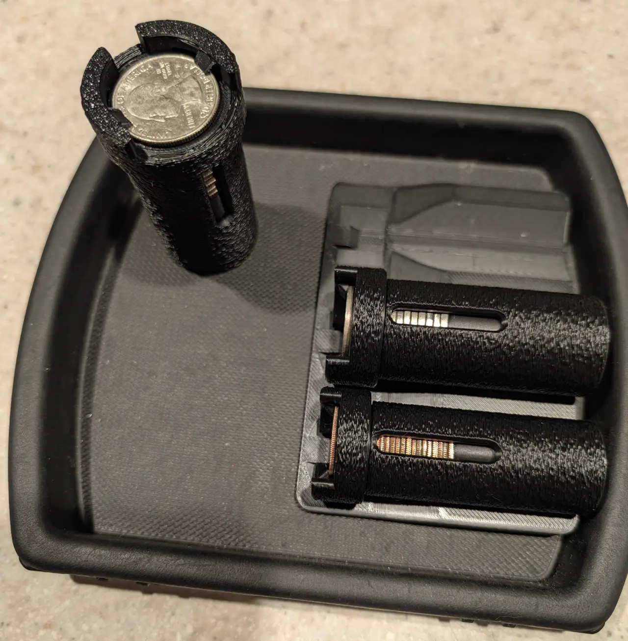Spring-Loaded Coin Tubes with Viewing Window (US + Euro) — modelo 3D