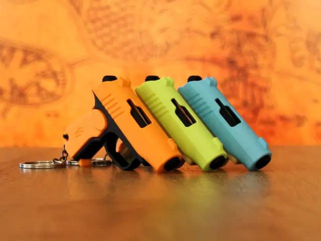 Makarov PM Fidget Keychain – Slide-Action Toy — modelo 3D
