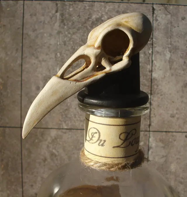 Raven Skull Bottle Stop — modelo 3D