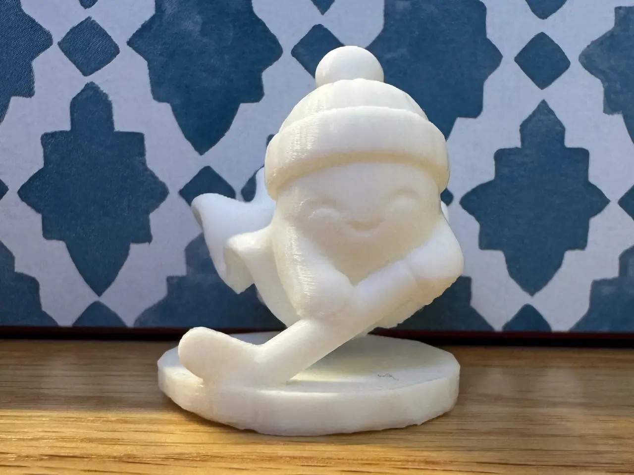 Cute Hockey Ghost with Beanie | 1 or 2 Colors — modelo 3D