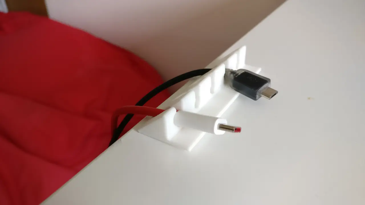 Cable Holder — modelo 3D